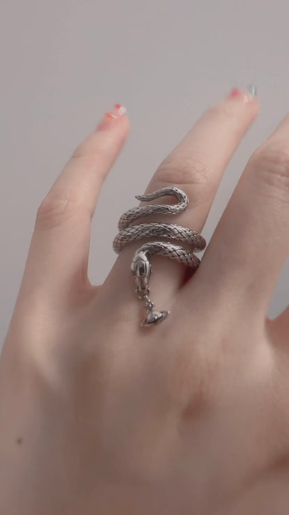 Vivienne Westwood Albane Snake Ring