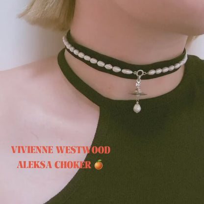 Vivienne Westwood Aleksa Velvet Pearl Chocker